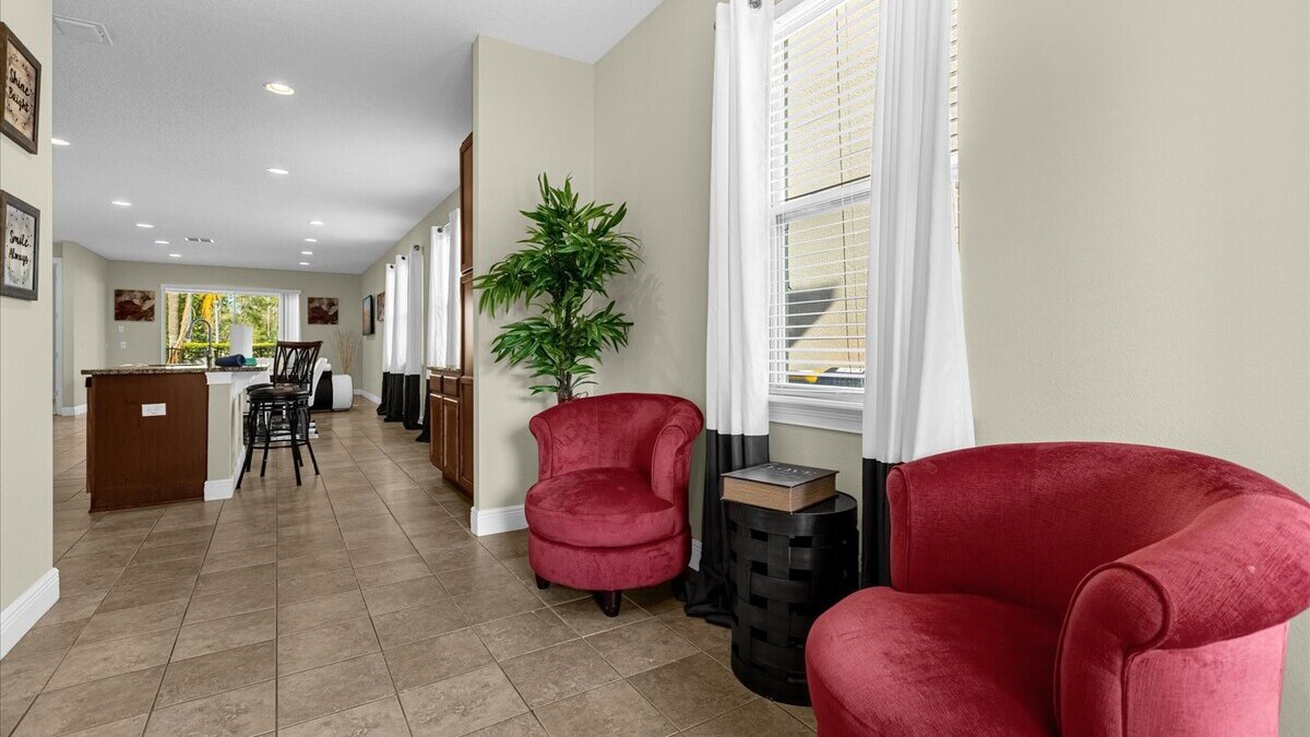 551-561--Multiple Family Homes 16 Rooms - Pool&Spa - Image 28