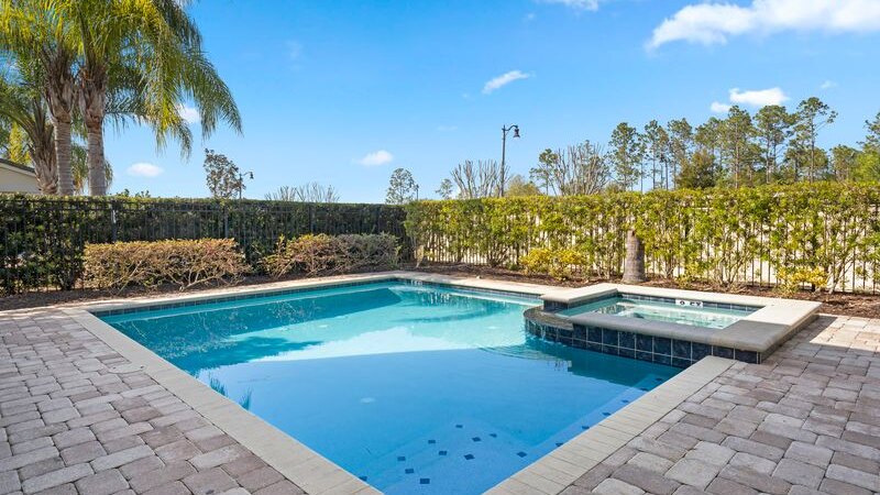 551-561--Multiple Family Homes 16 Rooms - Pool&Spa - Image 31