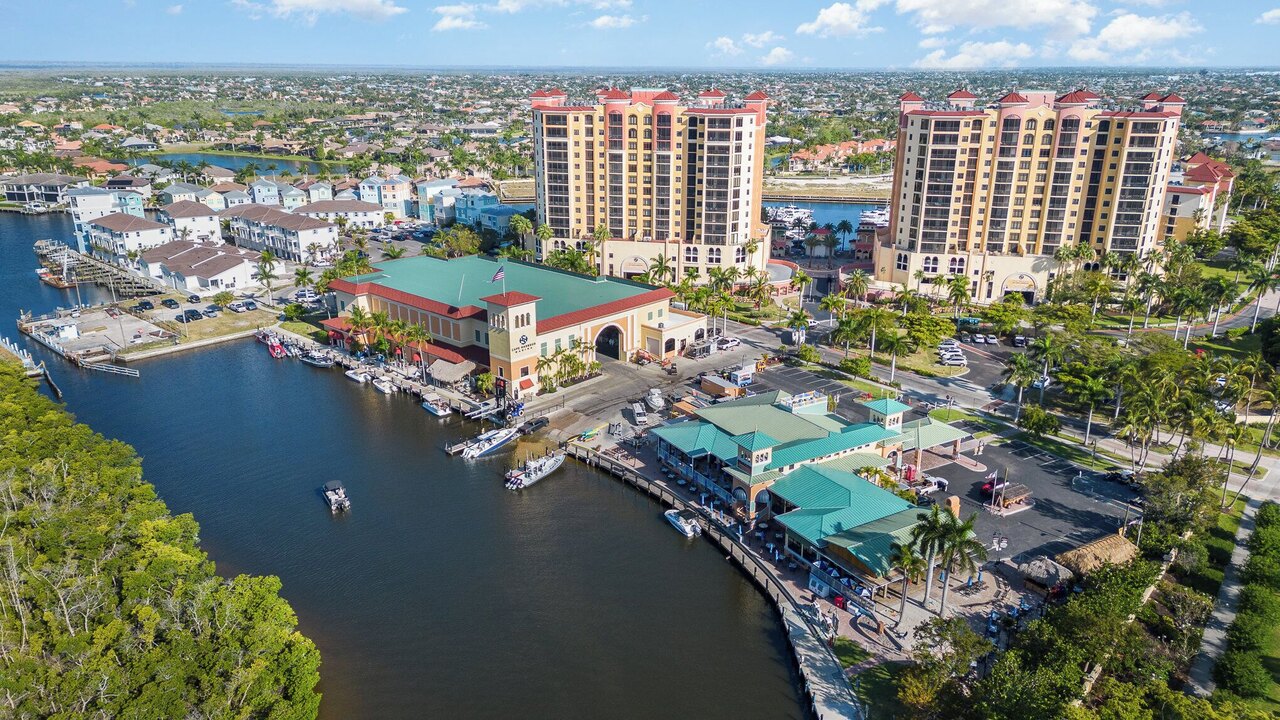 Funky Fish House Villa - Image 49