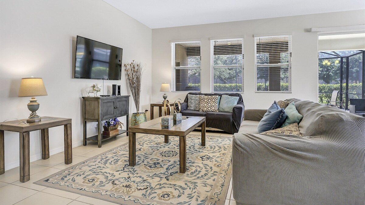 6079 Enchanted Villa 7 Bed by Disney - Image 3