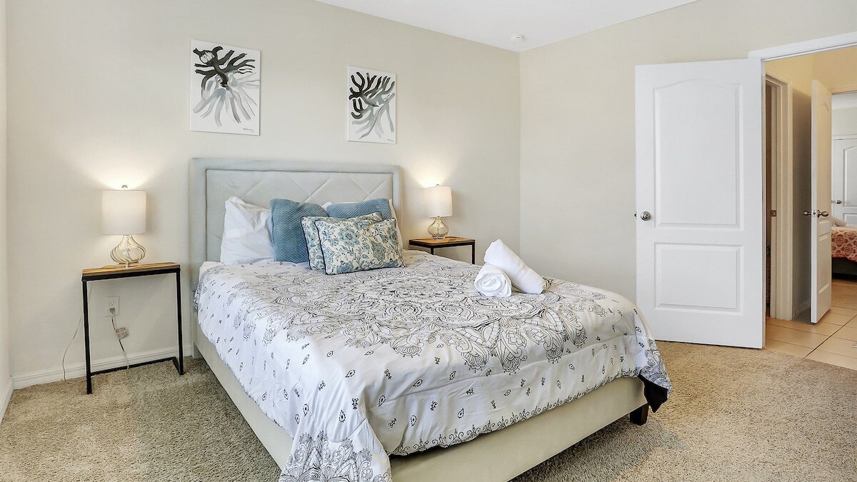 6079 Enchanted Villa 7 Bed by Disney - Image 14