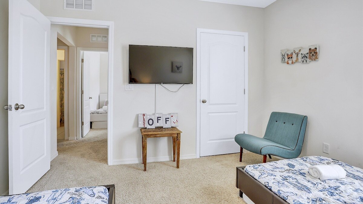 6079 Enchanted Villa 7 Bed by Disney - Image 20