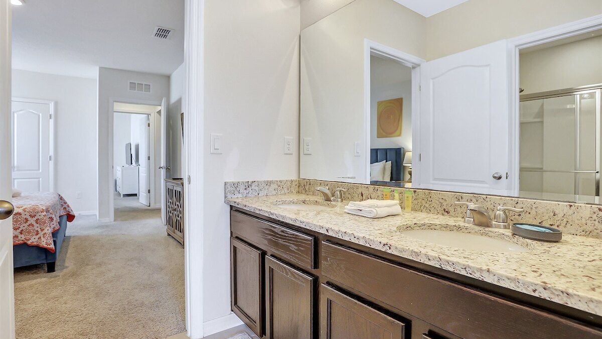 6079 Enchanted Villa 7 Bed by Disney - Image 23