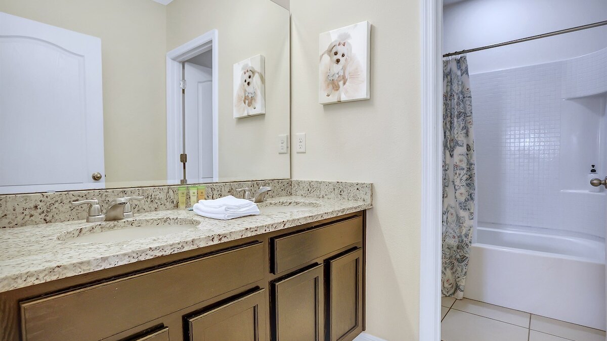 6079 Enchanted Villa 7 Bed by Disney - Image 25