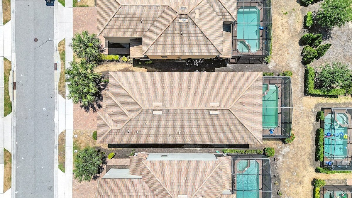 5548 (2) Upstairs King Suite + Walk-In Shower - Image 21