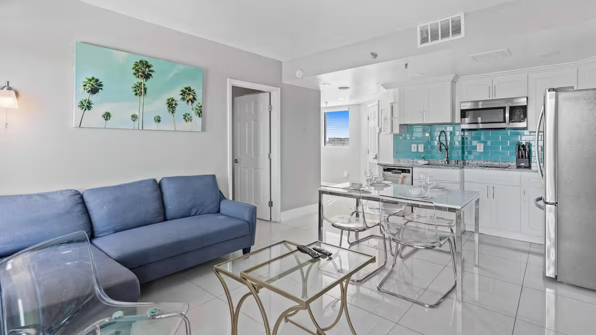 2701 Enclave Condo near Univesal-Lakeview - Image 3