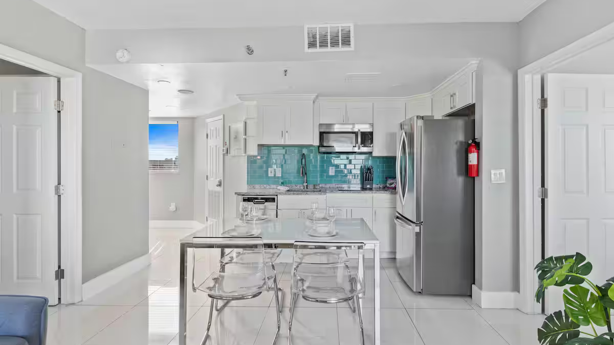 2701 Enclave Condo near Univesal-Lakeview - Image 4