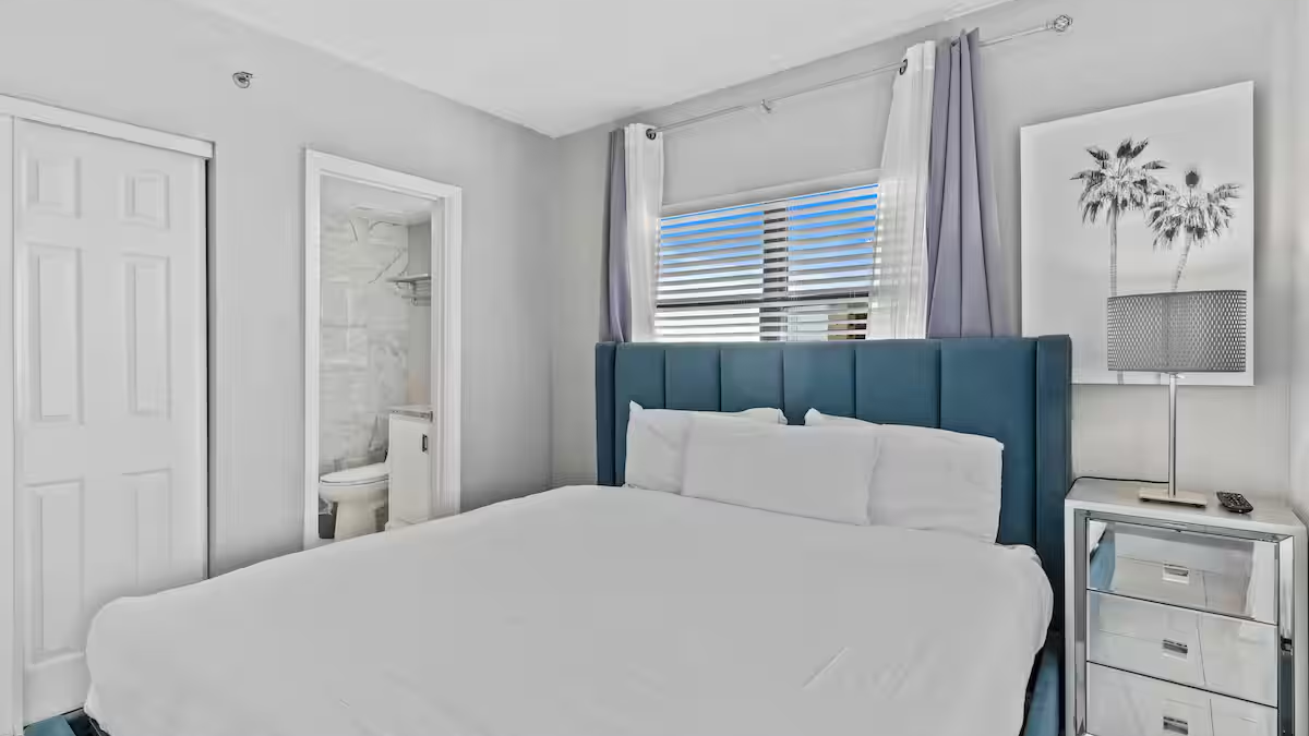 2701 Enclave Condo near Univesal-Lakeview - Image 7