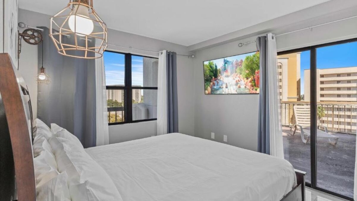 3805 Enclave Comfort Haven - Image 9