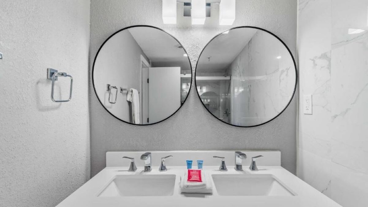 3805 Enclave Comfort Haven - Image 14