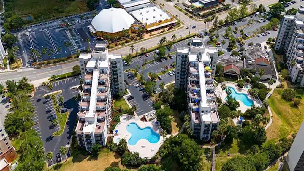 2301 Enclave Skyline condo Near Universal - Image 7