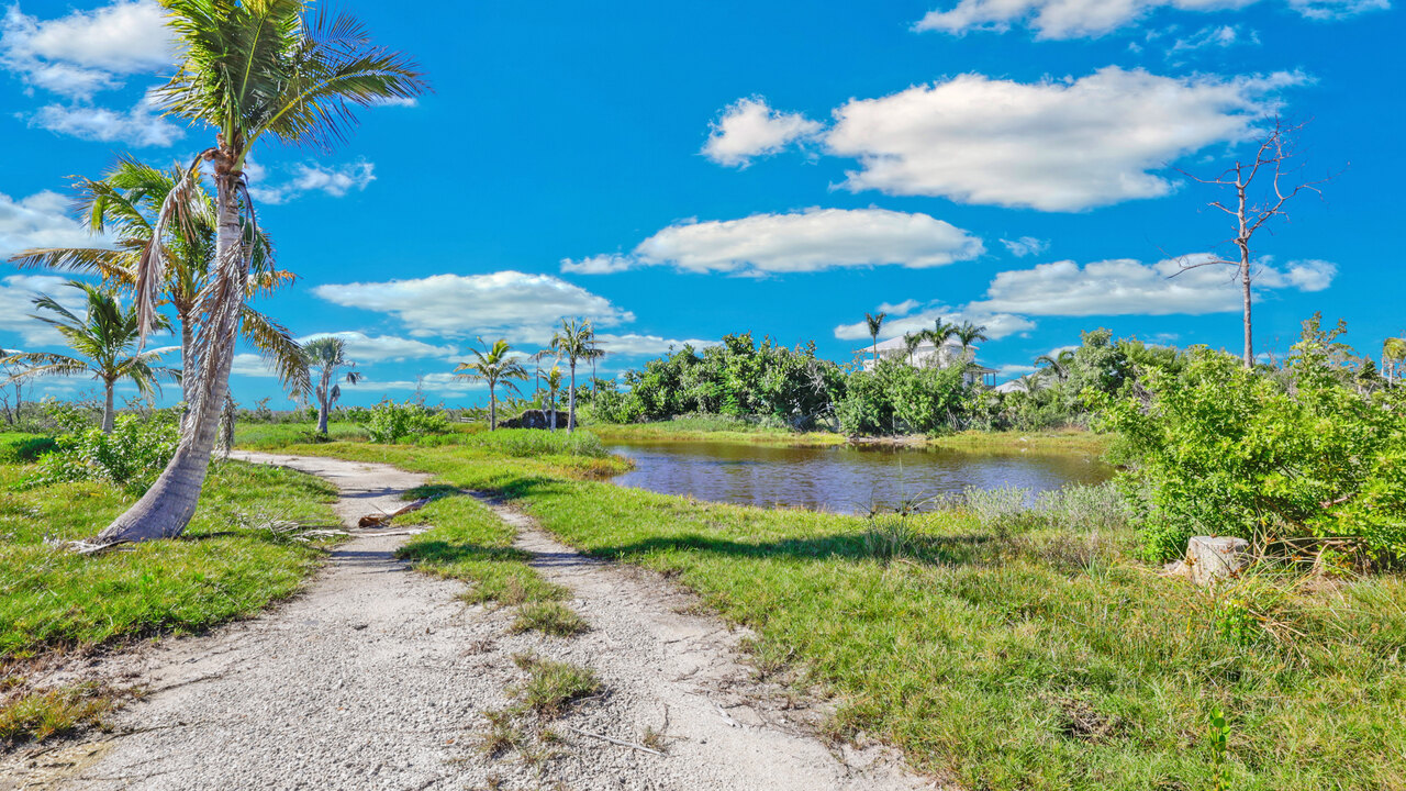 Island Retreat Villa - Image 27