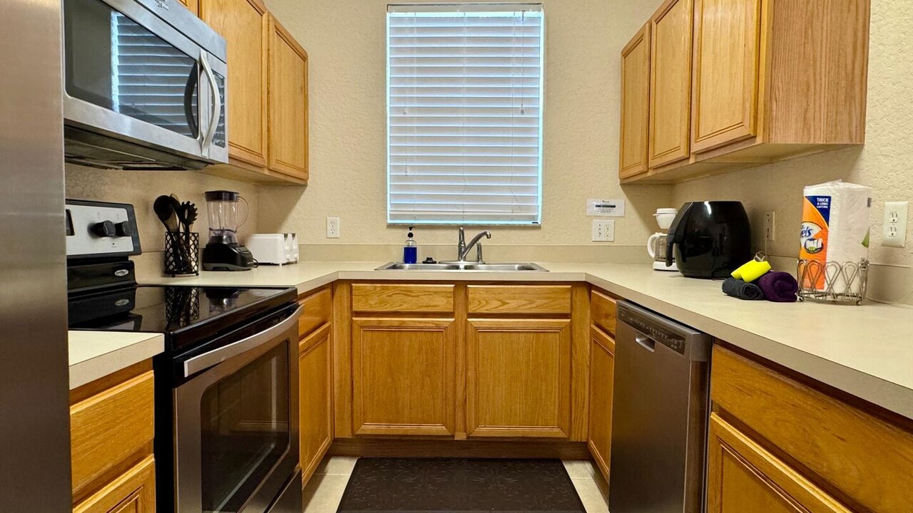 735-Dream getaway townhome in gated Resort - Image 10