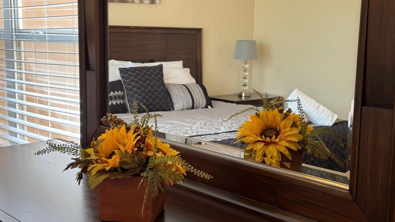 735-Dream getaway townhome in gated Resort - Image 15