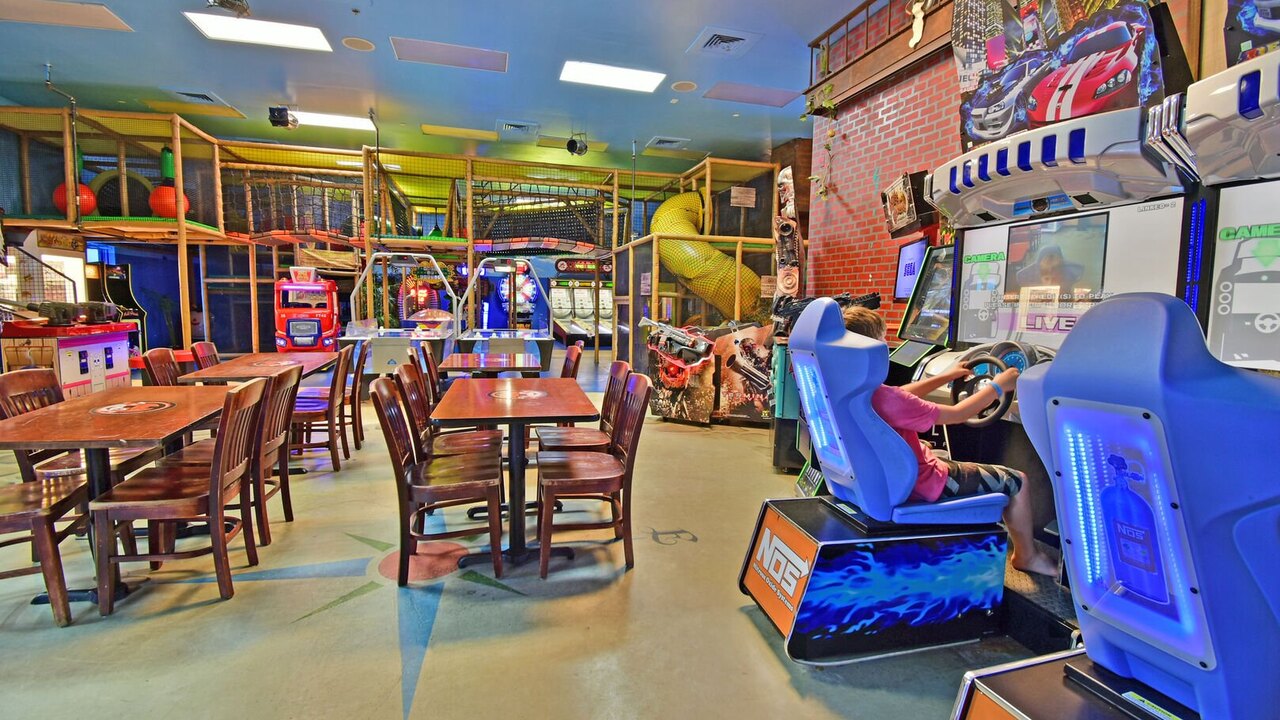 735-Dream getaway townhome in gated Resort - Image 50