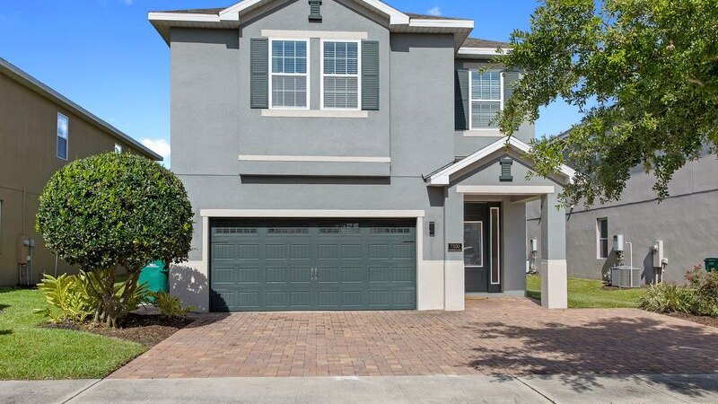 7500 Villa - 8BD - Private Pool/Spa - Game room - Image 1