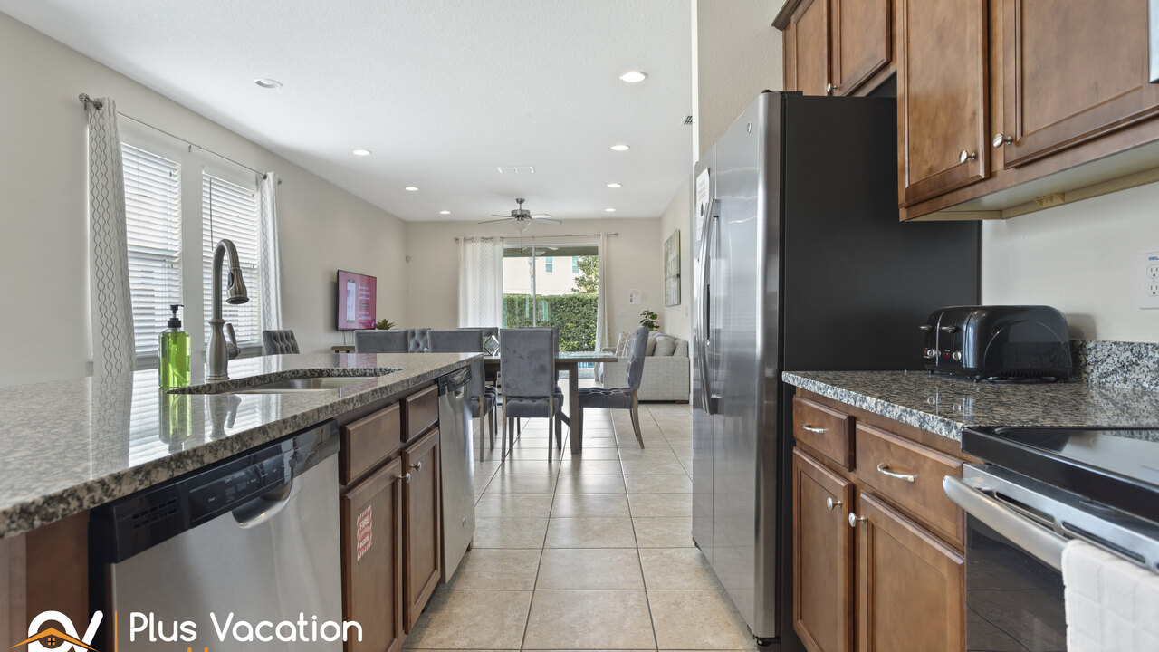 7541 Huge 8BD Home - POOL&Spa - Game/Movie room - Image 23