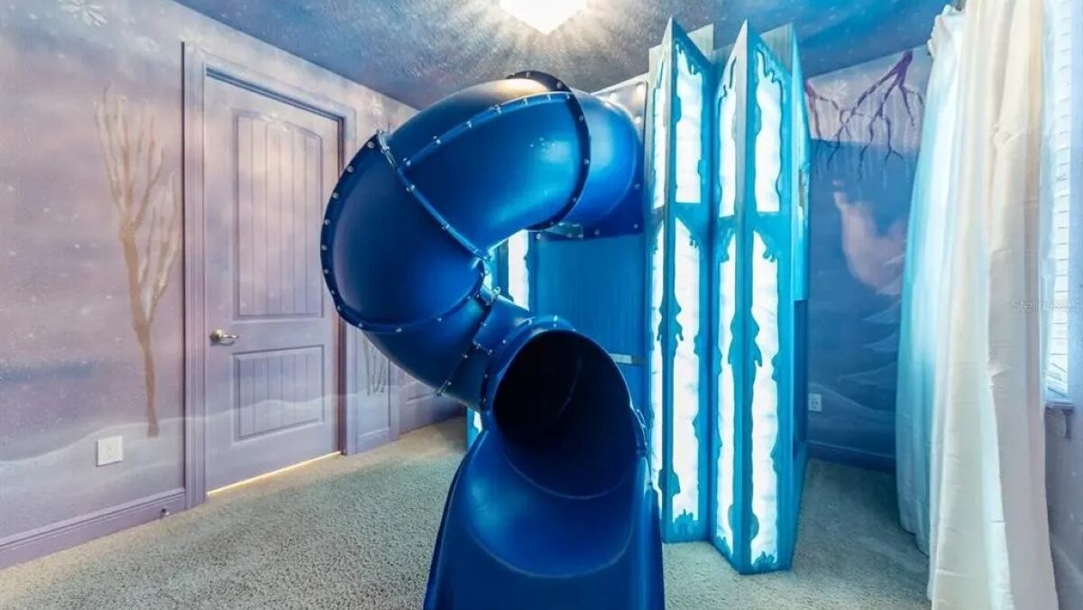 7603 Spectacular 8BR/7BA Themed&Game Room - Image 18