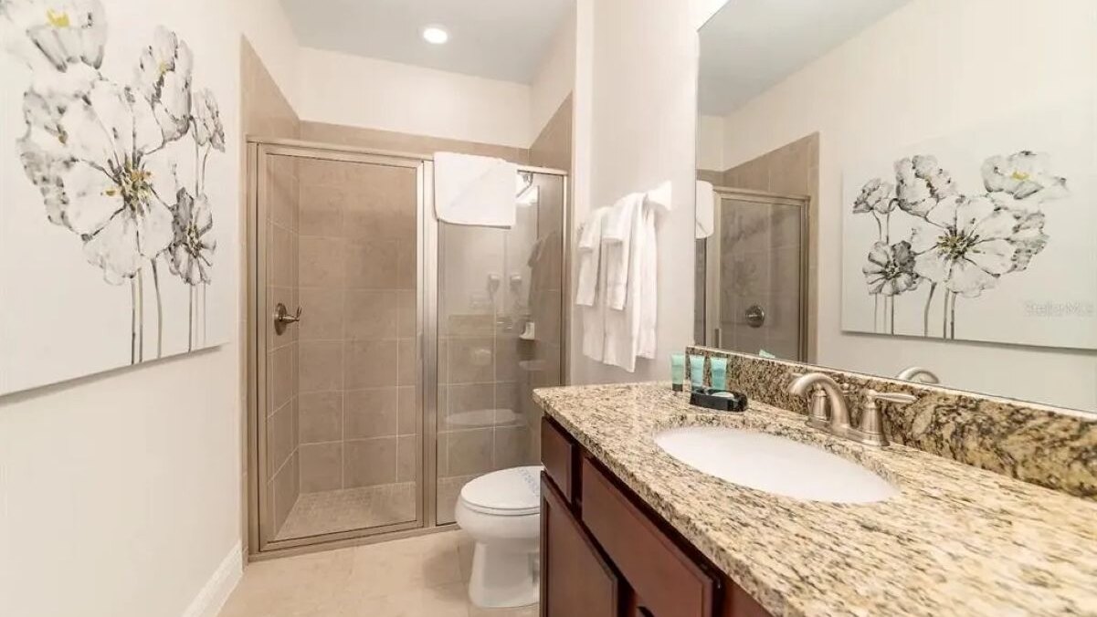 7603 Spectacular 8BR/7BA Themed&Game Room - Image 33