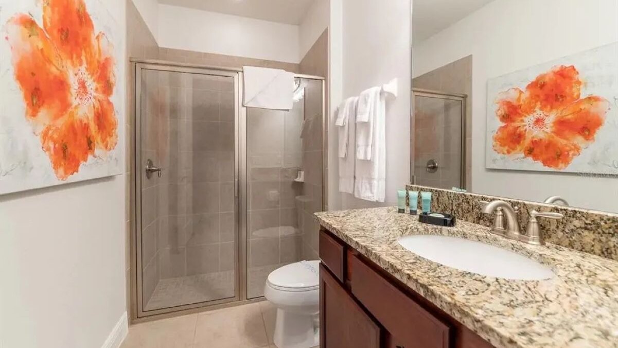 7603 Spectacular 8BR/7BA Themed&Game Room - Image 35