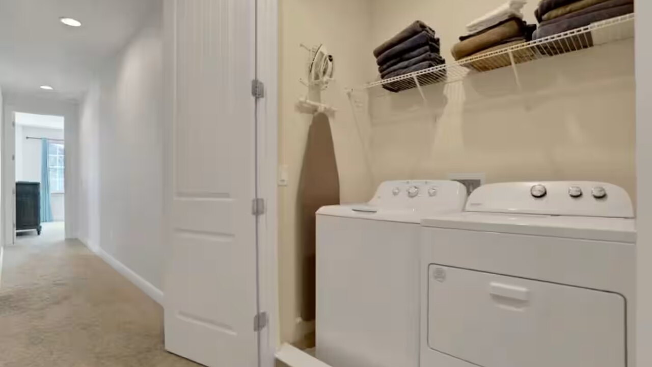 7603 Spectacular 8BR/7BA Themed&Game Room - Image 51