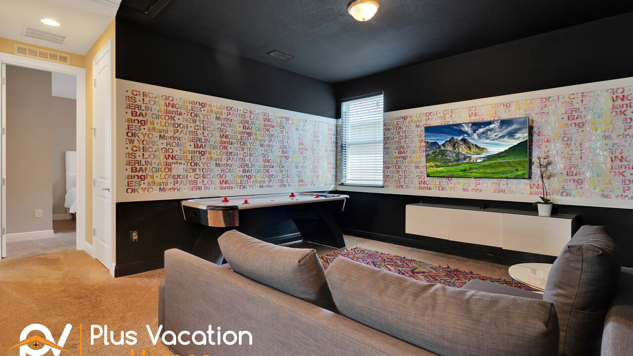 7617 Villa-Movie/Game 8BD- Pool & Spa - Image 4