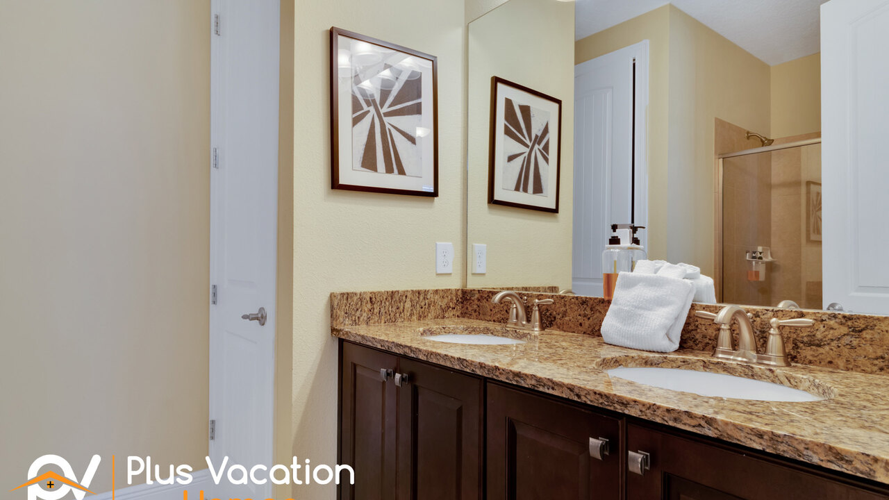 7617 Villa-Movie/Game 8BD- Pool & Spa - Image 15