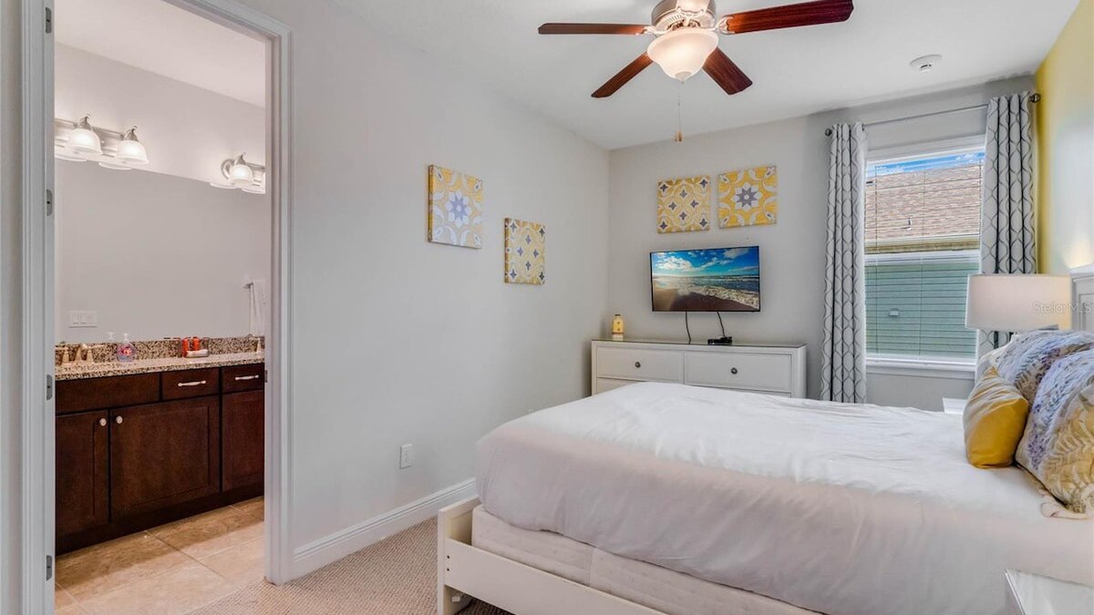 7723 Mansion with a Magic touch. - Image 20