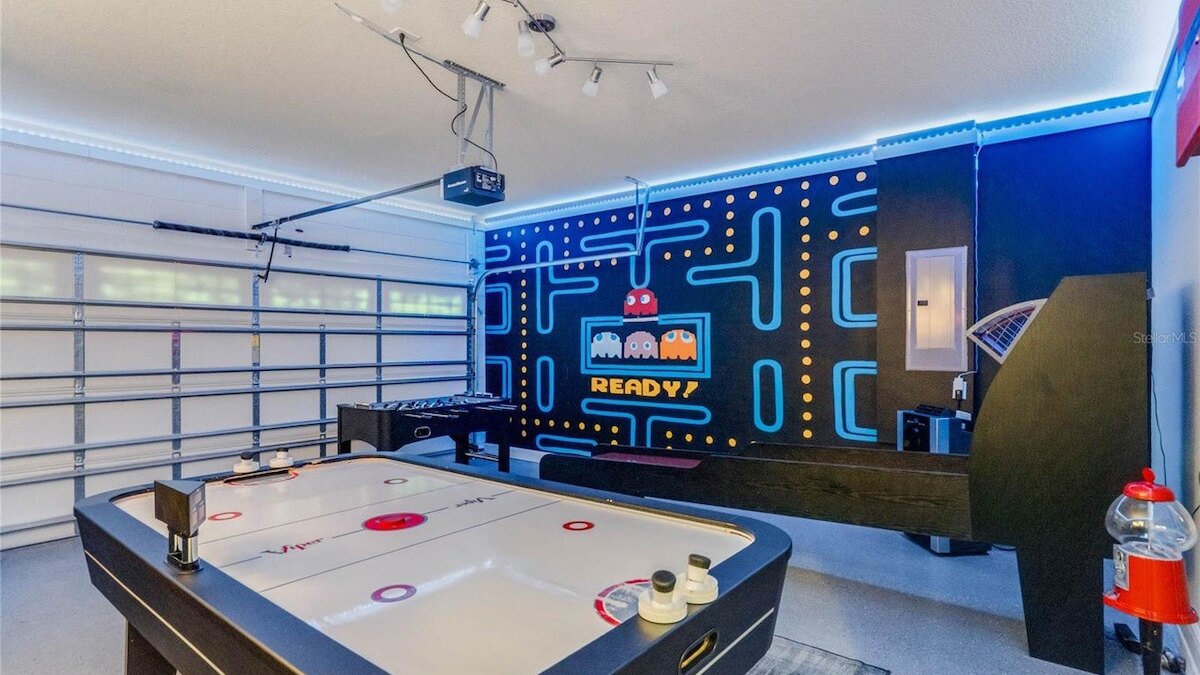 7723 Mansion with a Magic touch. - Image 47