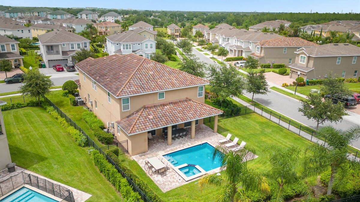 7739 9 Ensuite bedrooms Pool/Spa/Theater - Image 53