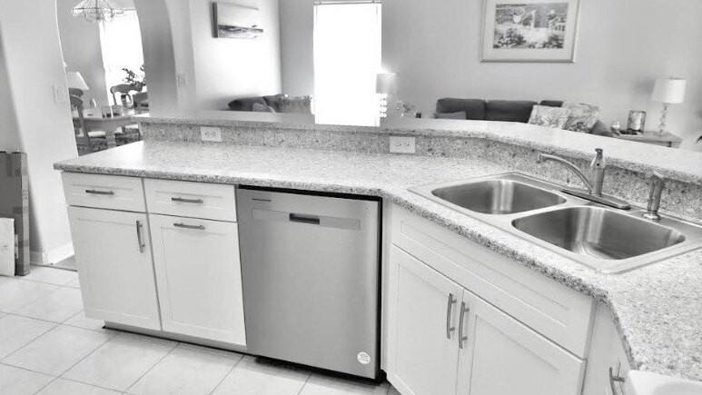 7832 Cozy Gem at Indian Ridge with Pool - Image 13