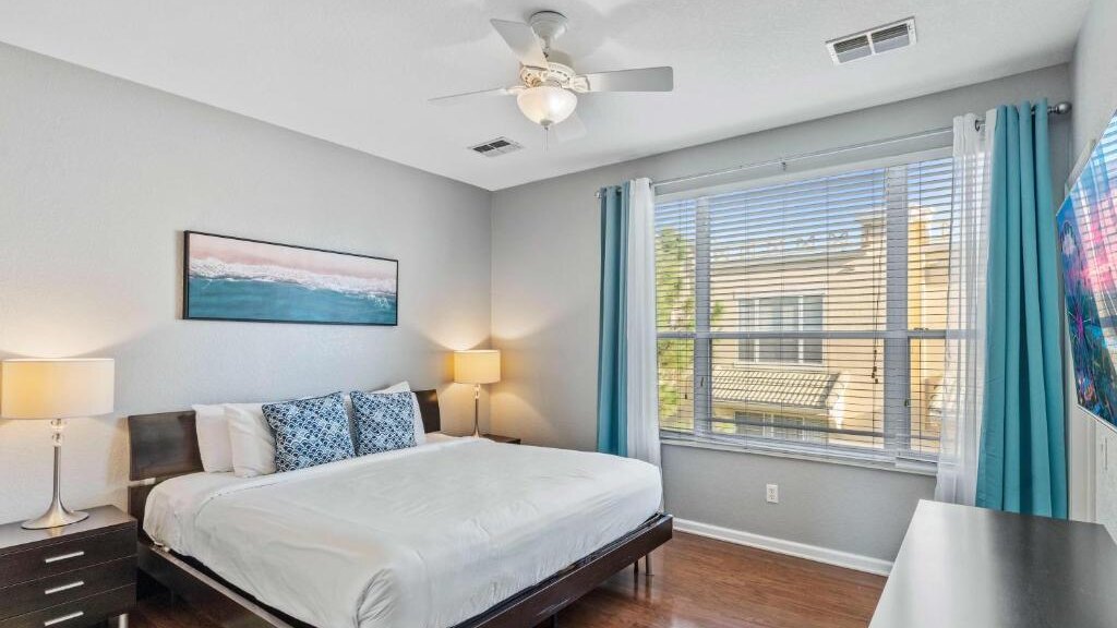 8000 One of a Kind Resort Retreat at VistaCay #108. - Image 34