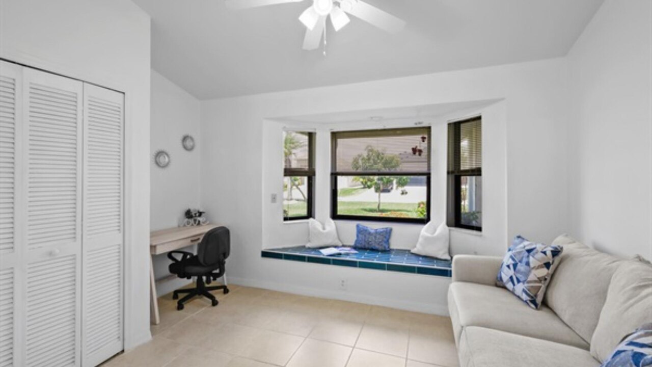 Lucy Villa - Image 10