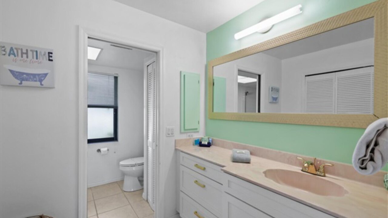 Lucy Villa - Image 17