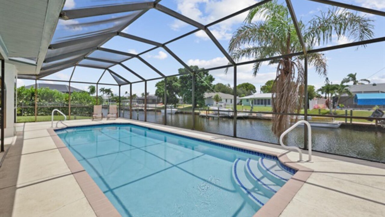 Lucy Villa - Image 22