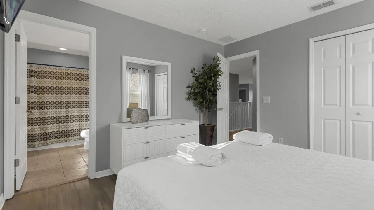 8503 Themed 7BD Villa- Game room/ Pool&spa - Image 24