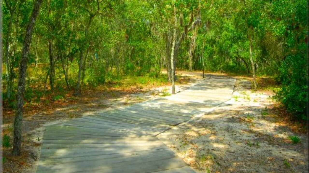 8503 Themed 7BD Villa- Game room/ Pool&spa - Image 65