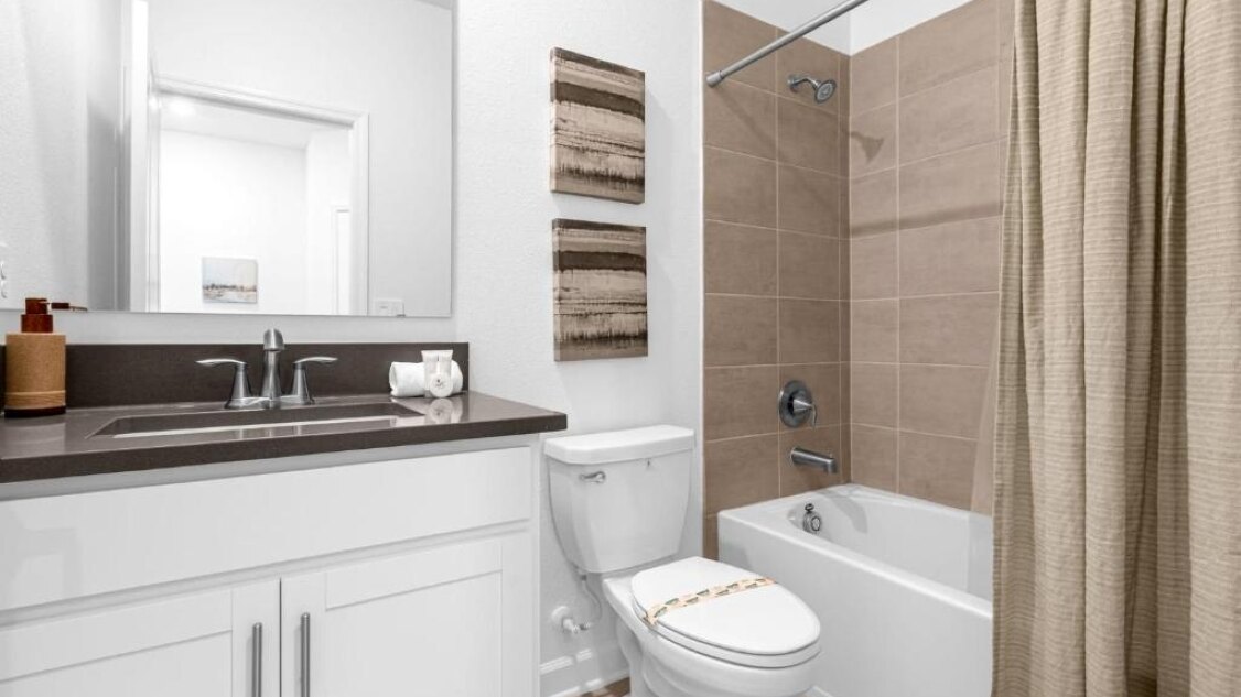 8901-M-5-Champions Gate - Image 20