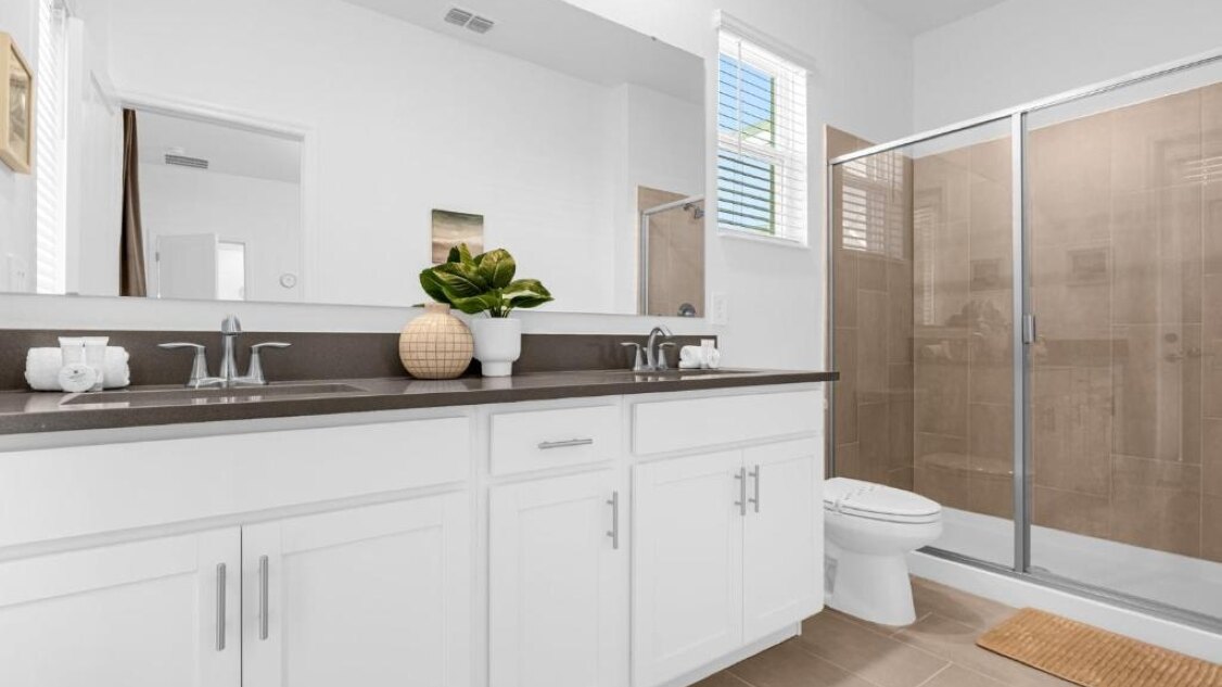 8901-M-5-Champions Gate - Image 21