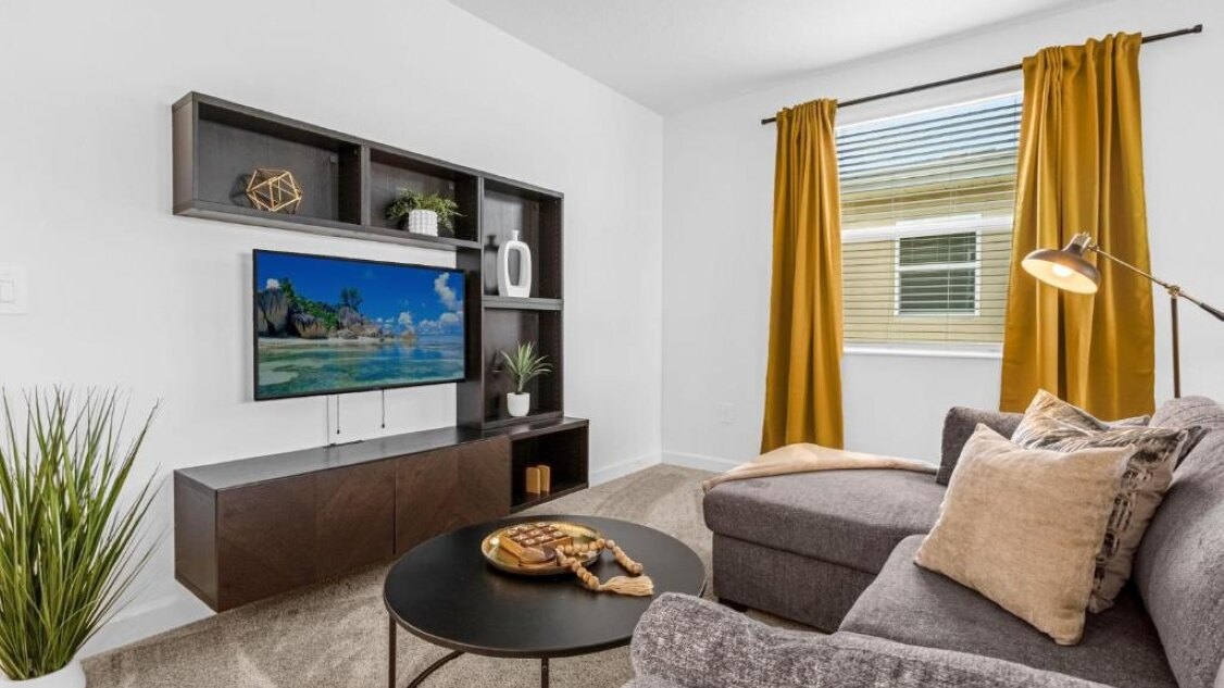 8901-M-5-Champions Gate - Image 24