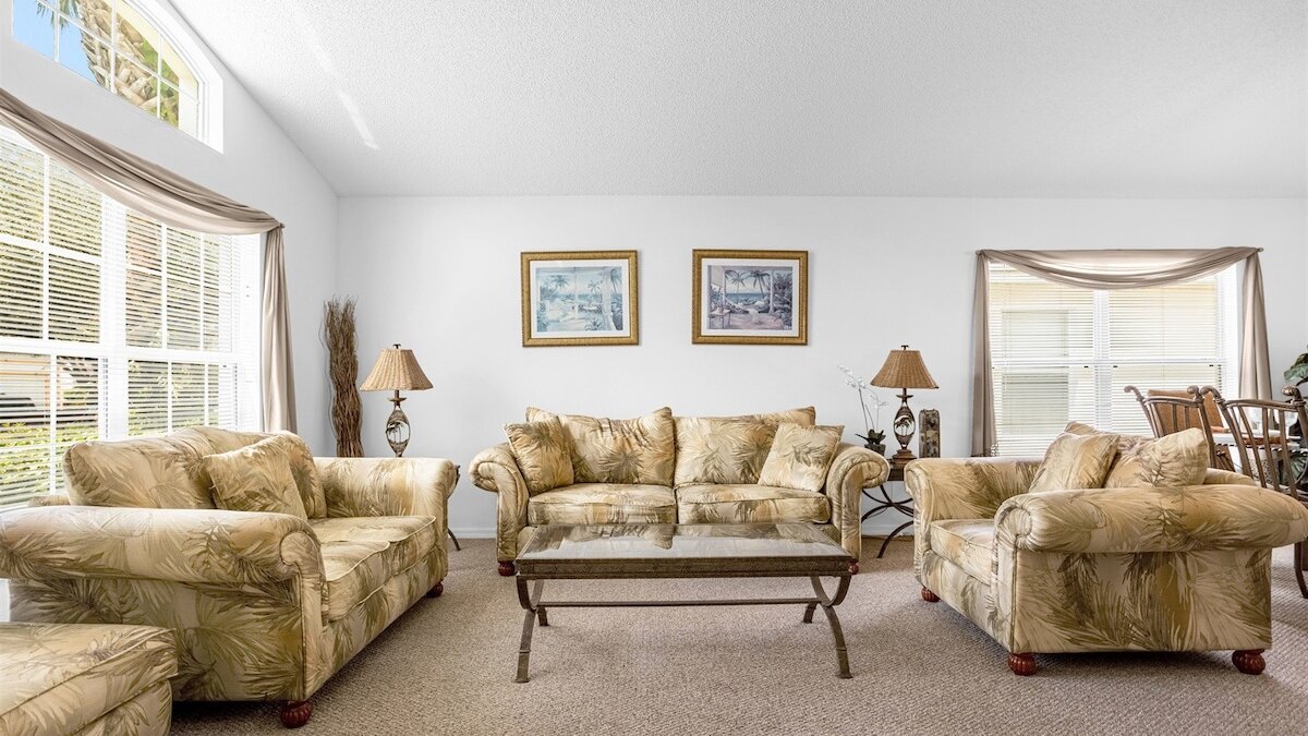 201-4-HB-Beautiful home at TerraVerde - Image 2