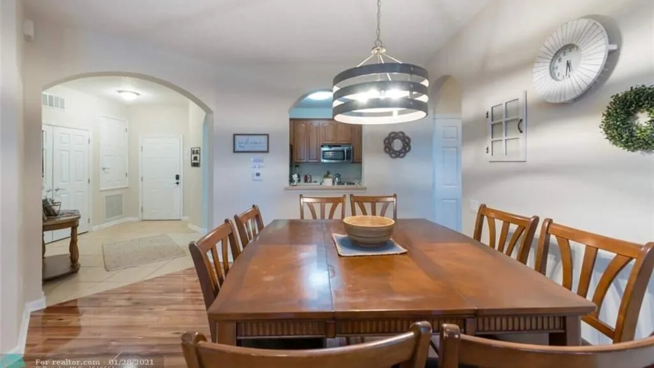 4102 Comfy 3-Bedroom Apt at Vista Cay 404 - Image 11