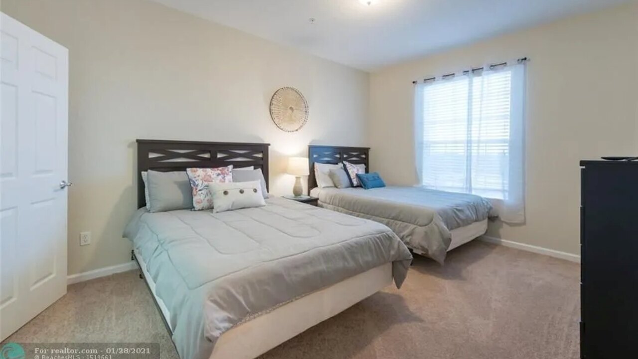 4102 Comfy 3-Bedroom Apt at Vista Cay 404 - Image 24