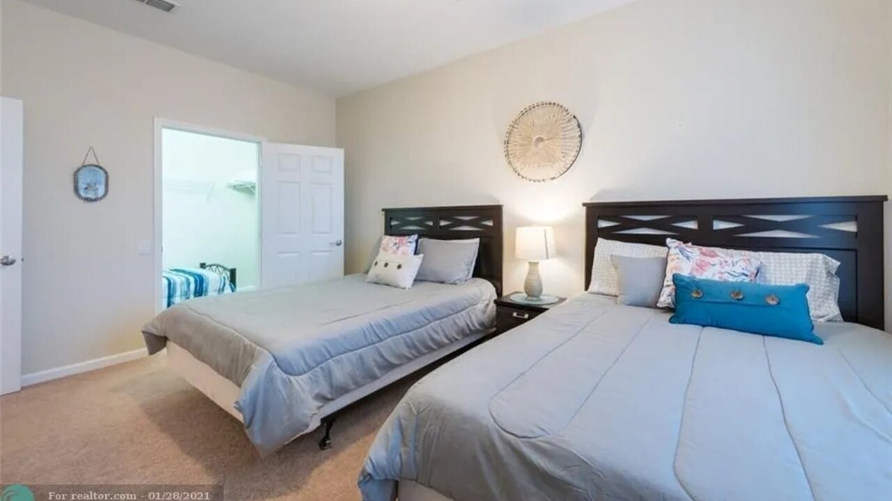 4102 Comfy 3-Bedroom Apt at Vista Cay 404 - Image 25