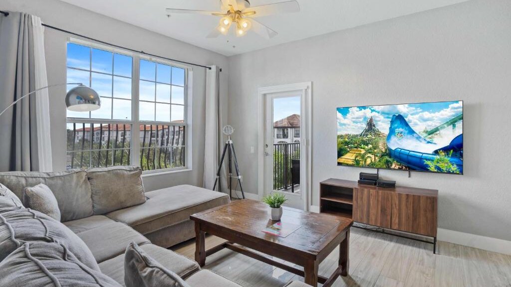 4102 Orlando Getaway 3bd 2ba Apt 409 - Image 1