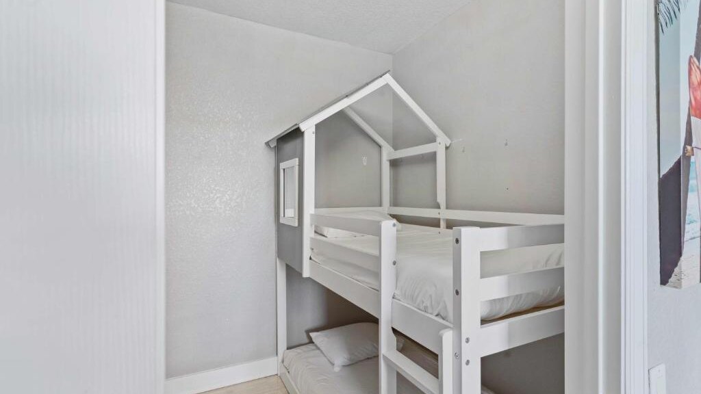 4102 Orlando Getaway 3bd 2ba Apt 409 - Image 16