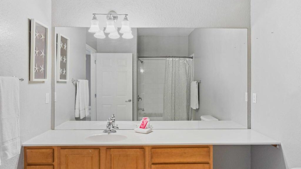 4102 Orlando Getaway 3bd 2ba Apt 409 - Image 18