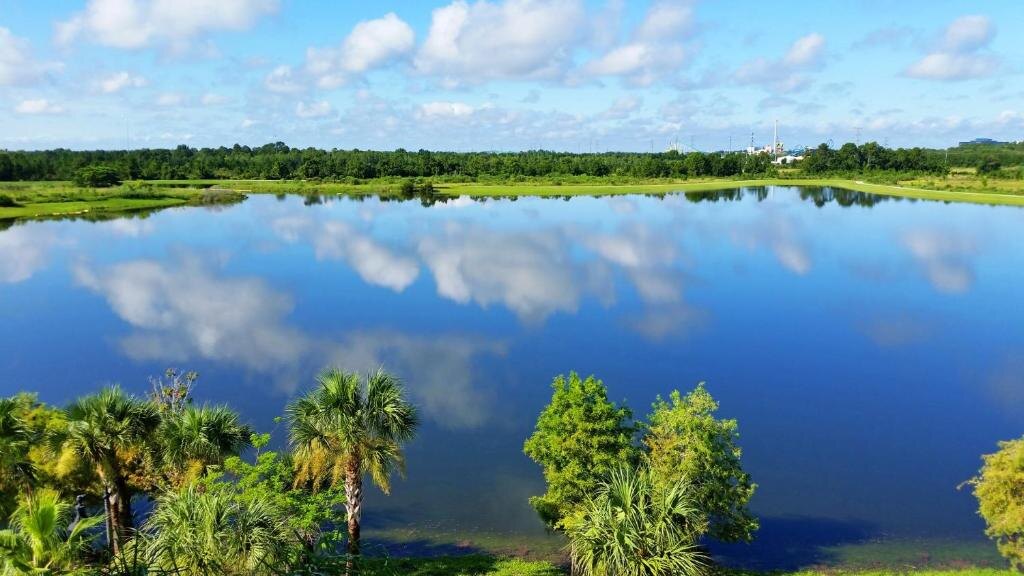 4102 Orlando Getaway 3bd 2ba Apt 409 - Image 30