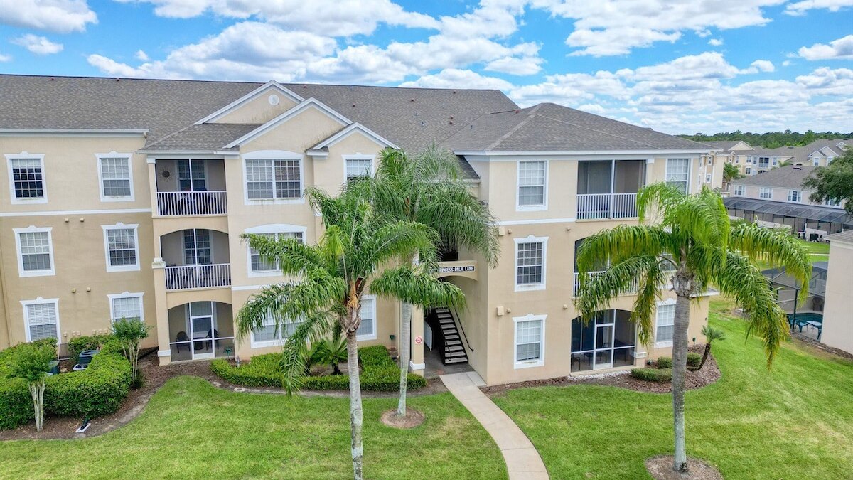 8102 Vacation getaway at Windsor - Image 1