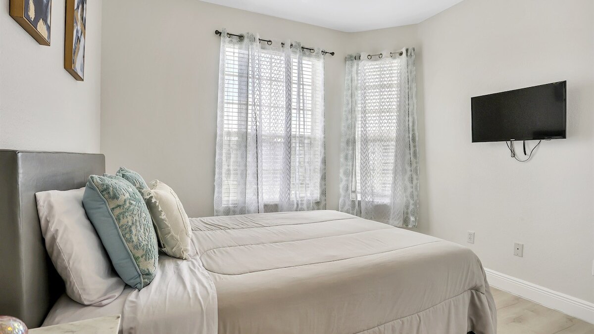 8102 Vacation getaway at Windsor - Image 18